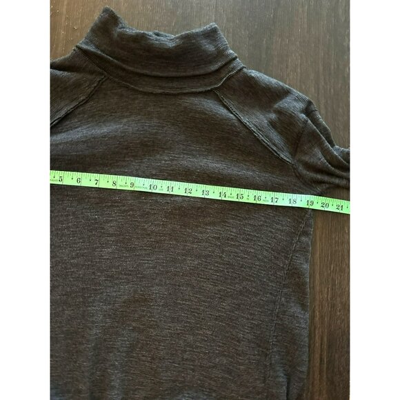 Free People We The Free Charcoal Split Back Turtleneck Sweater Size XS - Picture 6 of 7
